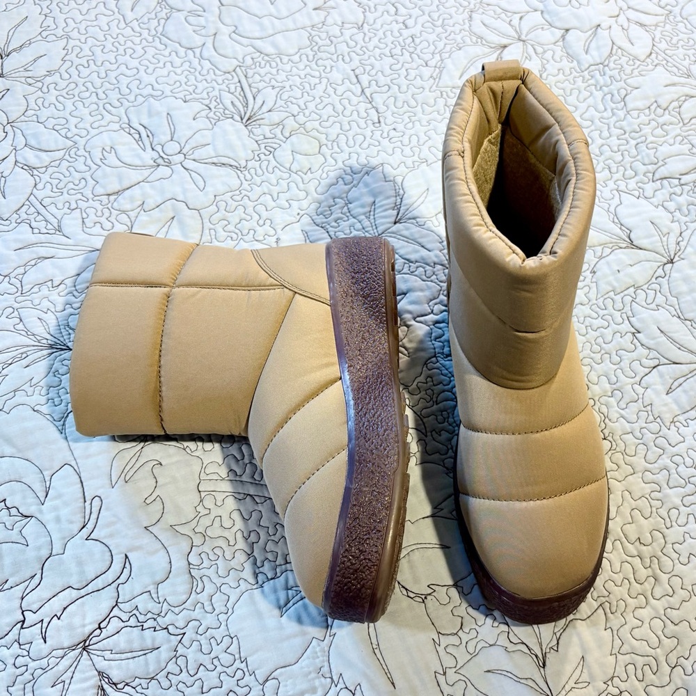 Madewell The Toasty Puffer Water-Resistant Cozy Boot ~ Olive Surplus ~ Size 6 💛